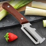 2 X Curățător Legume și Fructe 3-în-1, Oțel Inoxidabil, Mâner din Lemn, Deschizător de Sticle ,set 2 bucati - imagine 4